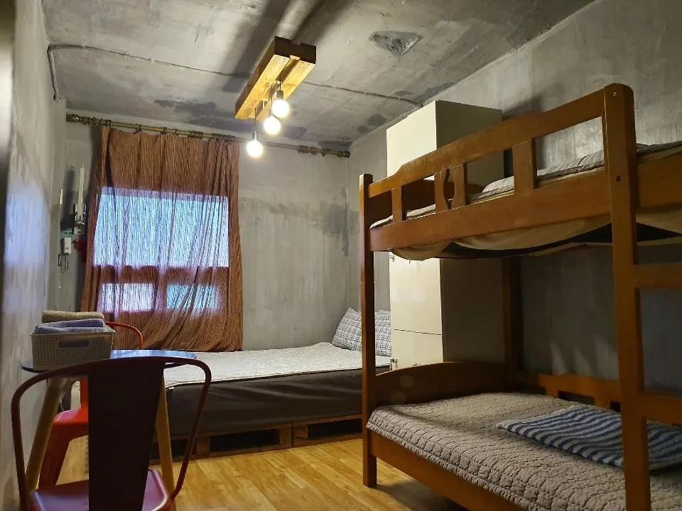 Cinnamon Tree Guest House Busan Hostel