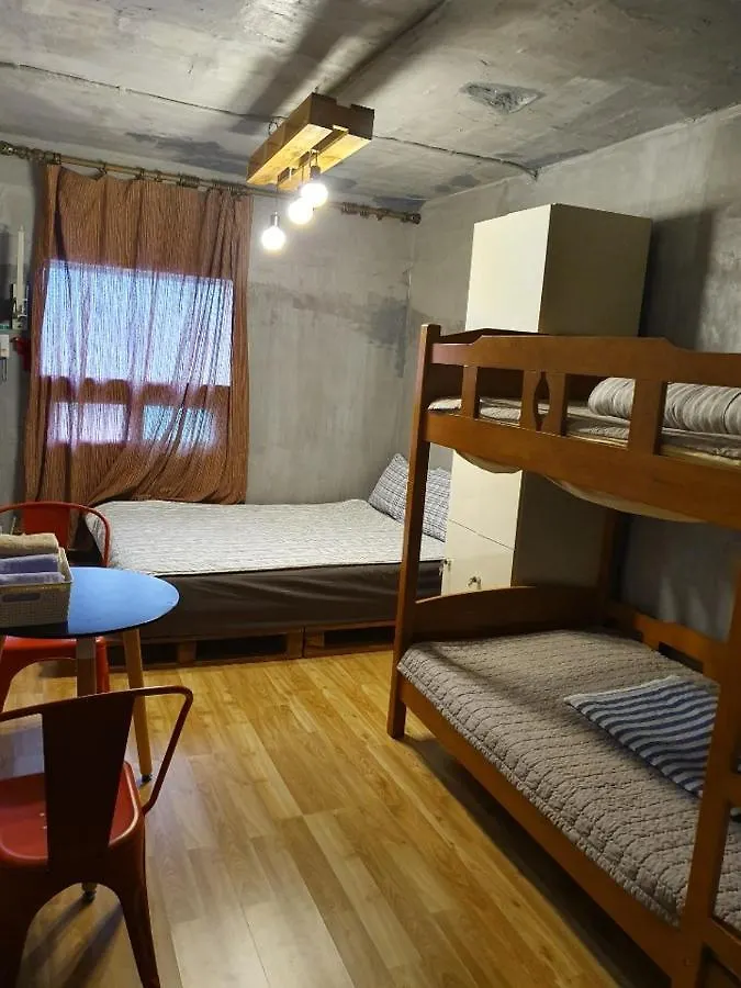 Cinnamon Tree Guest House Busan South Korea