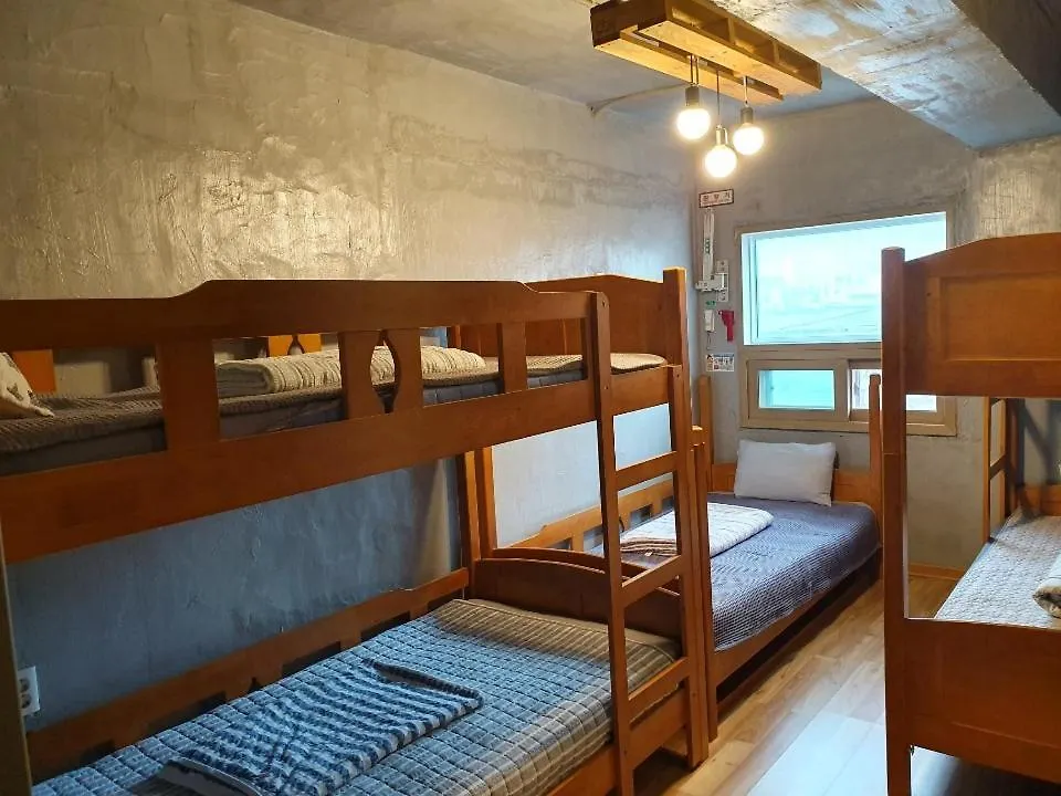 Cinnamon Tree Guest House Busan